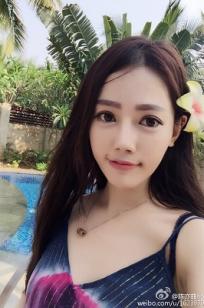 陈亦菲(Yifei Chen)人个资料微博生活照,陈亦菲 图片写真集