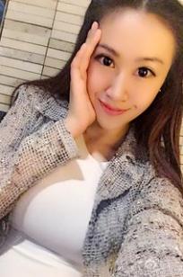 梦菲菲(Hollie)人个资料微博生活照,梦菲菲 图片写真集