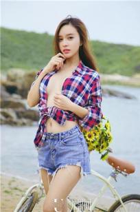 艾小青(Xiaoqing Ai)人个资料微博生活照,艾小青 图片写真集