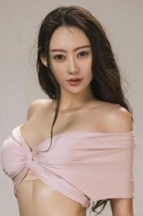 艺轩Renee(付艺轩)人个资料微博生活照,艺轩Renee 付艺轩图片写真集