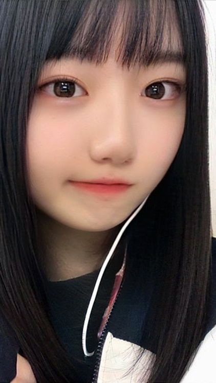 FC2-PPV-3194232 與網路上有名的超可愛網紅無套做愛