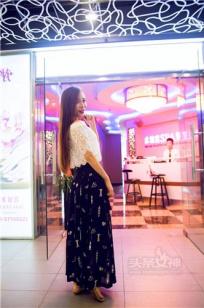 艾小青(Xiaoqing Ai)人个资料微博生活照,艾小青 图片写真集