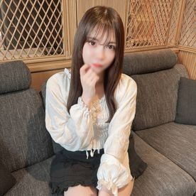 FC2-PPV-4668947 模特級的超絕美人JD，雖然害羞但實在太可愛了，忍不住大量中出。