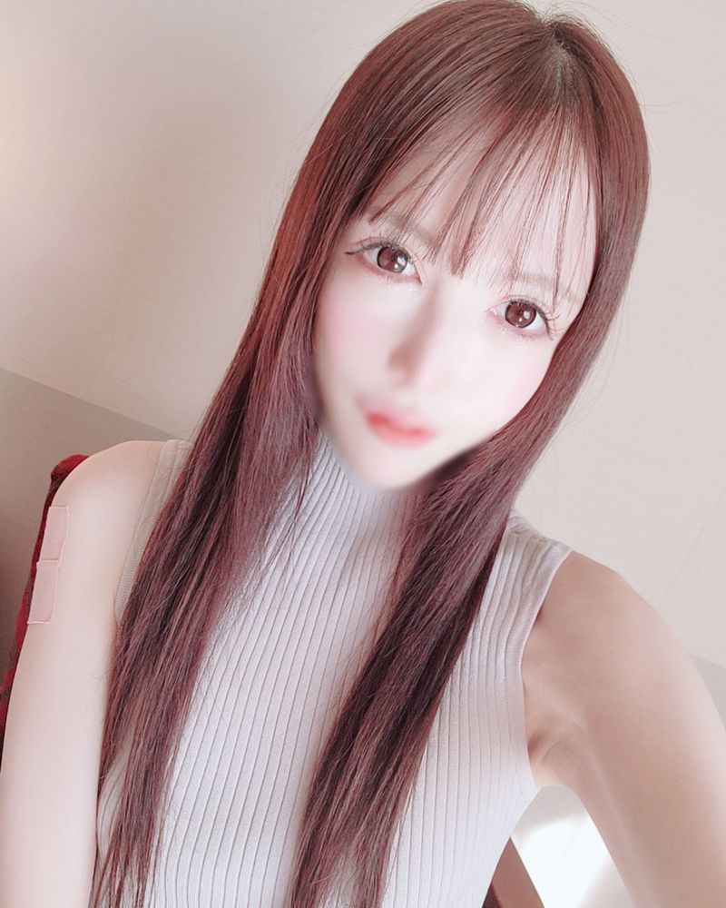 FC2-PPV-4634285 【無碼】[初次拍攝] 在IG有三萬追蹤的現役賽車皇后獻身！！ 對天然女孩使用電動按摩棒後變得非常色情…沒有事先協商，沒有戴套子就進行播種捕食