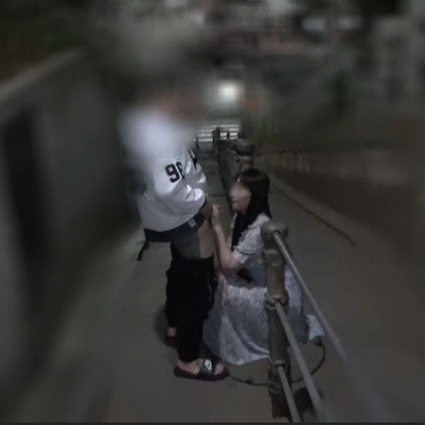 FC2-PPV-4673886 【初拍】【無修正】【露臉】【3P】某SNS上傳的影片被刪除，這是完整版。