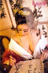 萱宸Beata(刘霞)人个资料微博生活照,萱宸Beata 刘霞 萱宸宸图片写真集