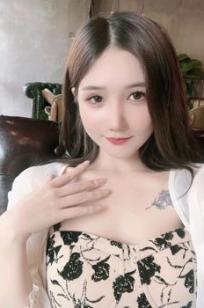古月小同学(Gu Yue Xiao Tong Xue)人个资料微博生活照,古月小同学 图片写真集