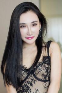 Viola人个资料微博生活照,Viola 图片写真集