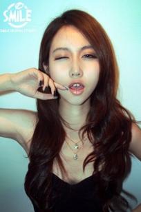 沙妍伶(Jacqe Riccise)人个资料微博生活照,沙妍伶 图片写真集