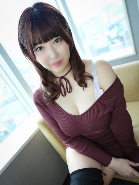 FC2-PPV-3269433 淫蕩「可愛」大姊 奈奈美25歳 超M巨根男人忍耐汁滴落般調教玩弄記錄
