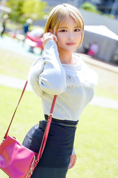 FC2-PPV-4335467 【限定】歸國子女、美麗費洛蒙英語教師。強迫被逼迫M願望女性流汗顫抖高潮過頭悶絶高潮性愛子宮姦凸抽插墮落。已經是野獸般叫喊、無法出聲的絶叫。