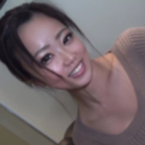 FC2-PPV-3180626 捕捉到低身高辣妹後親密做愛！！