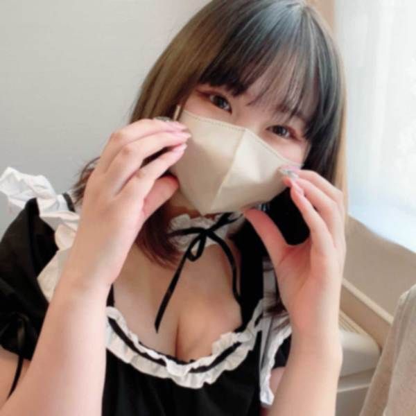 FC2-PPV-3904872 與豐滿巨乳女僕自拍性愛。興奮下對子宮深處密着滿滿子宮注入中出完成!療癒的雙手小穴萌萌大量射精♡