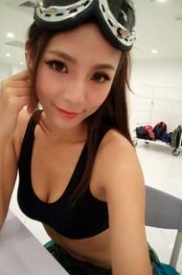 林思嘉(linsijia)人个资料微博生活照,林思嘉 图片写真集