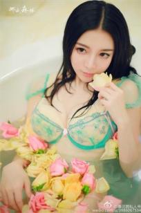 慕羽茜(muyuqian)人个资料微博生活照,慕羽茜 图片写真集
