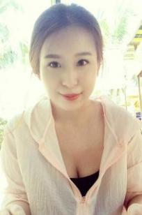 九儿(九釉)人个资料微博生活照,九儿 九釉 九九九九釉图片写真集