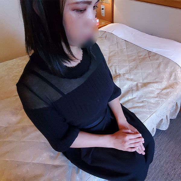 FC2-PPV-3316979 人妻快被賣子的地步。為了要拿回孩子而資金不足，為了借錢而來支援。［後編］