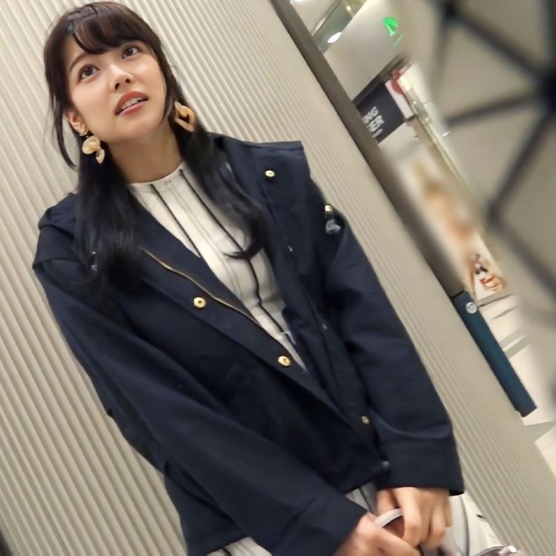 FC2-PPV-3718790 目標成為主播的溫養成長女大學生大量中出