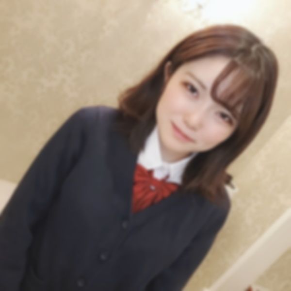 FC2-PPV-2776112 因為疫情陷入困境的制服妹子。對沒有經驗的未處理小穴大量射精！