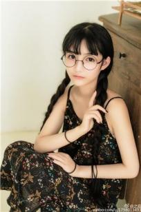 之应(yingzhi)人个资料微博生活照,之应 静海似我图片写真集